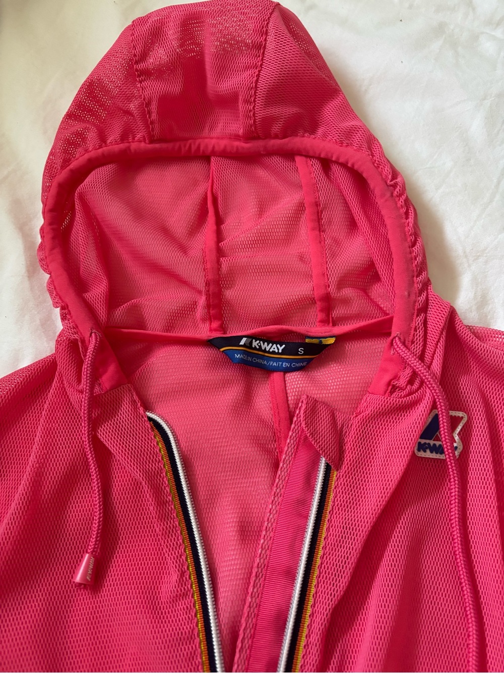 K-Way Coral Red Hooded Mesh Jacket - Picture 9 of 13